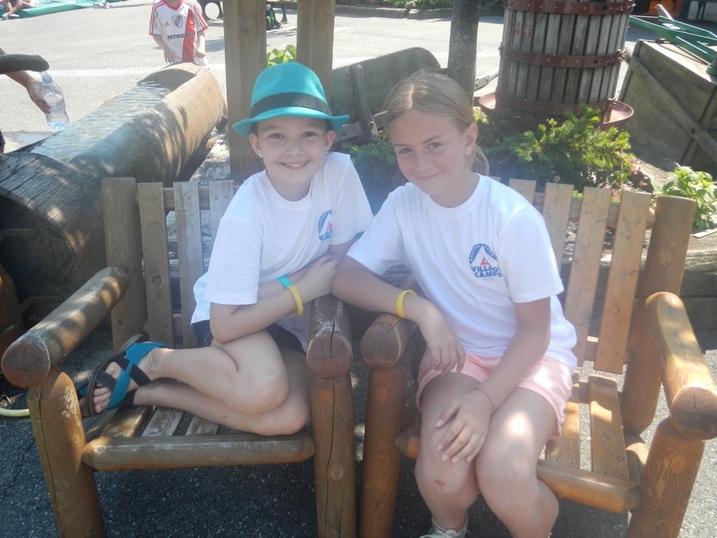 Village Camps International Summer Camp Leysin, Switzerland 2025-08-09 https://www.villagecamps.com/journals_admin/images/681-10-yellows (5).jpg